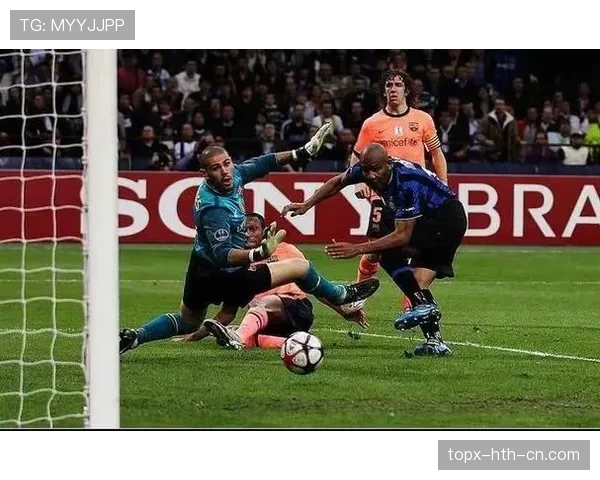 埃托奥前插撕裂防线成索契连胜关键，角色转型成效显著