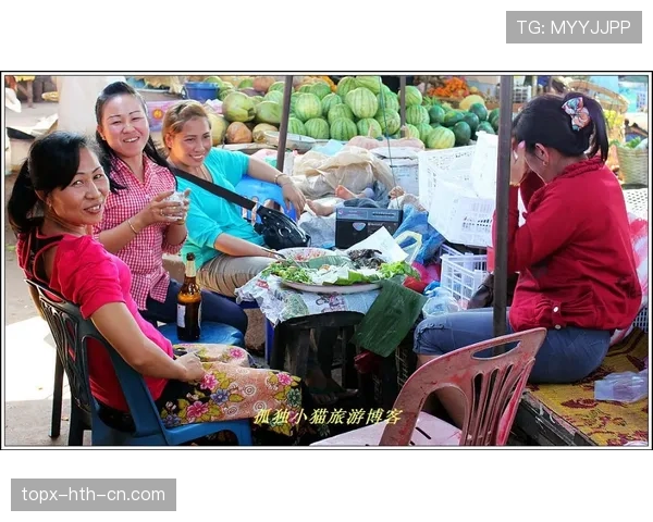 刷到内马尔提着塑料袋逛菜市场，身后排了半条街跑车，这反差笑死我